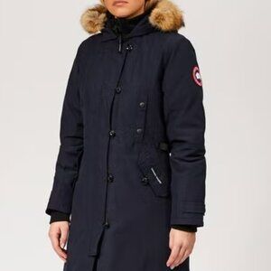 Canada Goose Women's Kensington Parka - Navy, Size XL, GREAT Condition